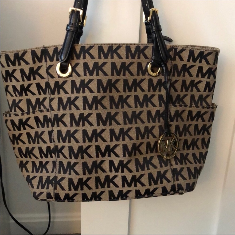 Michael Kors bag